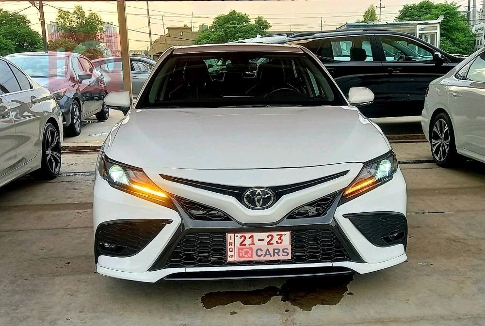 تۆیۆتا کامری